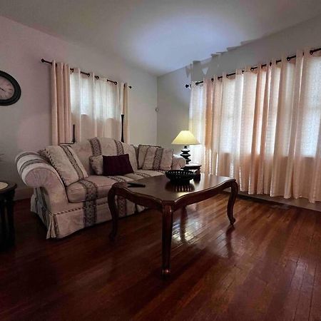 Comfortable 2-Bdrm Spacious Home With Wifi & Patio Indianápolis Exterior foto